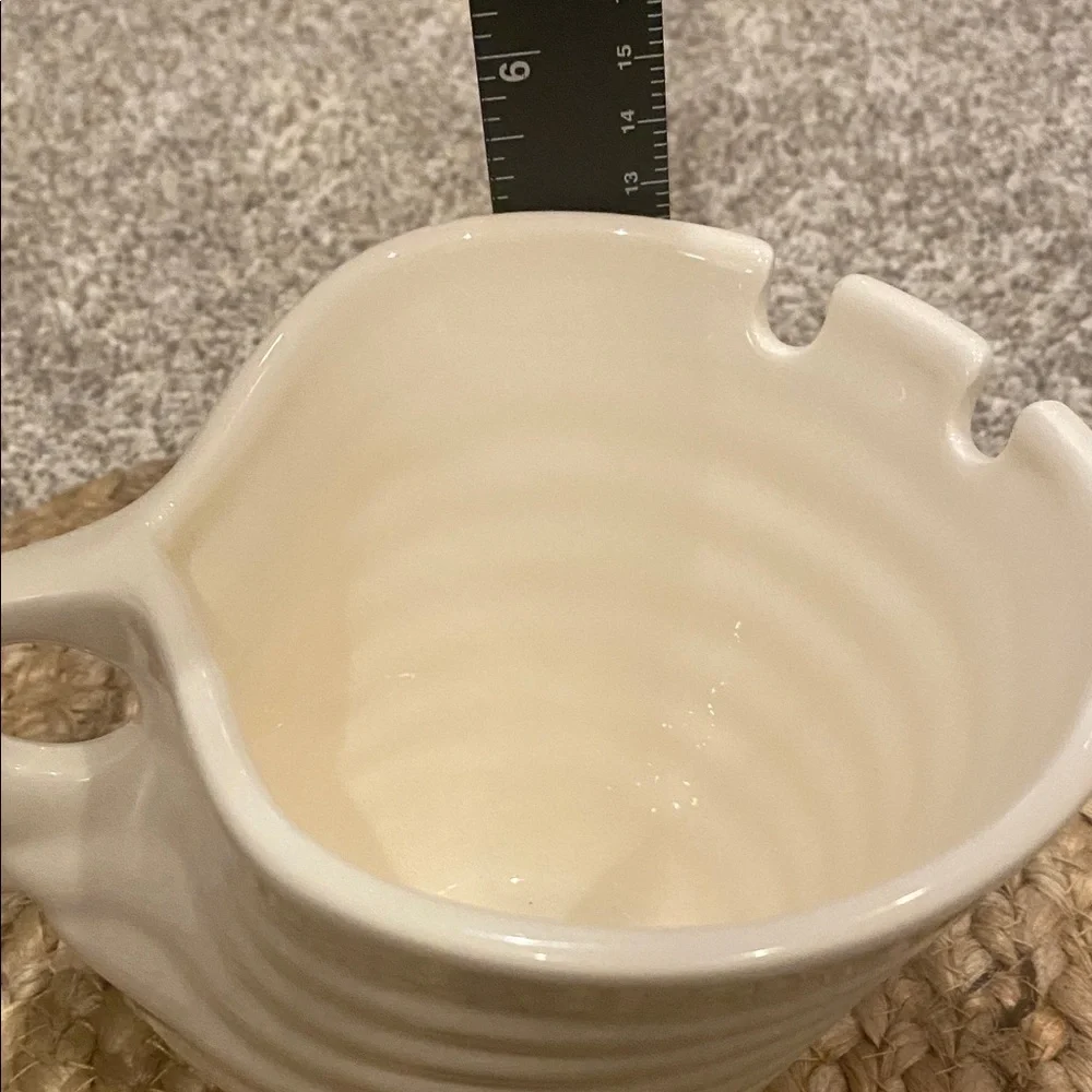 Elan Beehive Udon or Ramen Ceramic Bowl. Off White.
